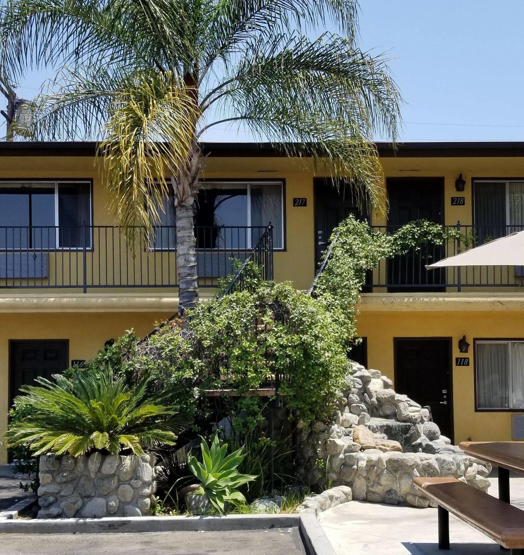 Casa Bella Inn Downtown La Λος Άντζελες Εξωτερικό φωτογραφία
