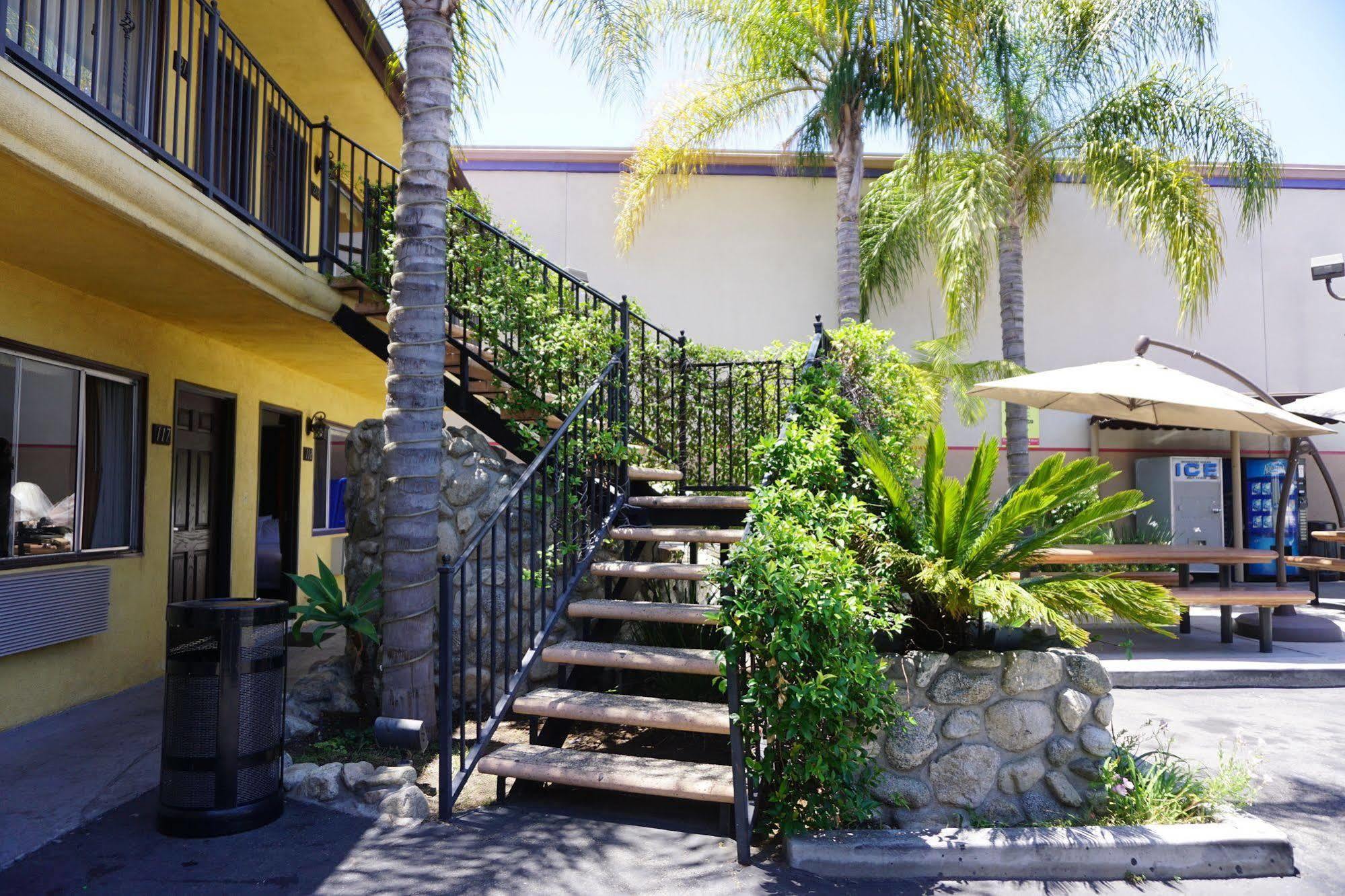 Casa Bella Inn Downtown La Λος Άντζελες Εξωτερικό φωτογραφία