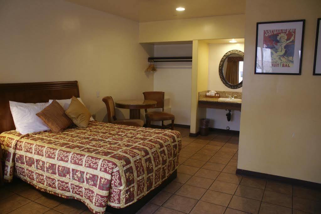 Casa Bella Inn Downtown La Λος Άντζελες Εξωτερικό φωτογραφία